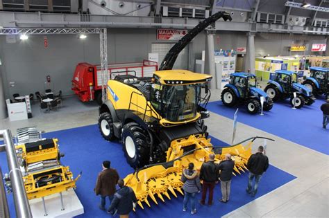 Sieczkarnia New Holland Fr Forage Cruiser Nowo Na Agrotechu