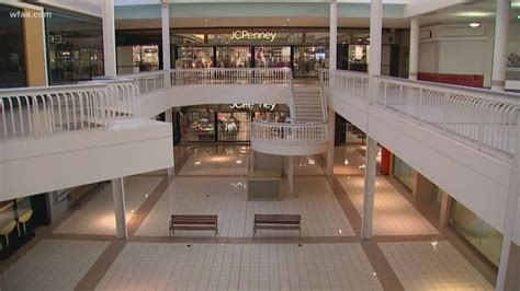 Locals remember Collin Creek Mall in Plano before closure | wwltv.com