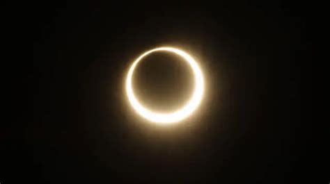 Eclipse Anillo De Fuego Qué Es Este Fenómeno Que Se Verá Desde Chile