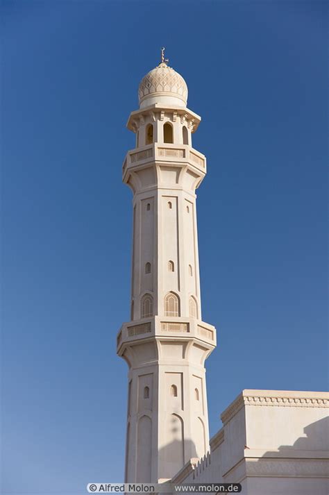 Minaret photo. Sultan Qaboos mosque, Salalah, Dhofar, Oman