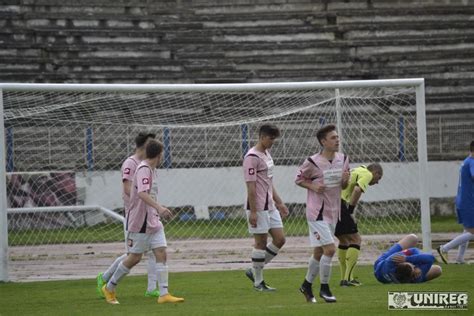 FOTO AFC Unirea 1924 Alba Iulia Rapid CFR Teiuş 2 1 1 0 în Cupa