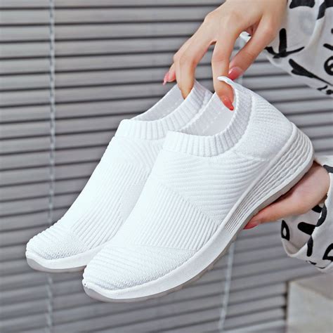 COD White Fashion Rubber Shoes For Women comfortable Sneakers Slip On ...