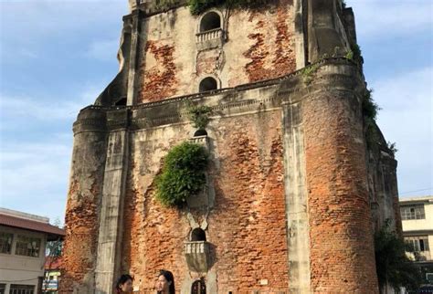 Laoag Bell Tower Live Life And Love