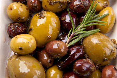 Olive In Salamoia Ricetta Semplice E Consigli Donna Moderna