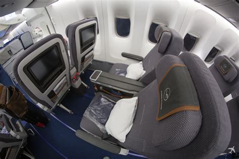 Boeing 747 8 Premium Economy Lufthansa