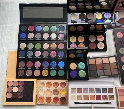 My Eyeshadow Palette Collection For 2022 Rmakeupflatlays