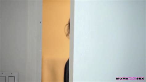 Latest Nina Elle Mila Jade Sexy Milf Teach Her New Friend How To Eat Pussy Nina Nieves