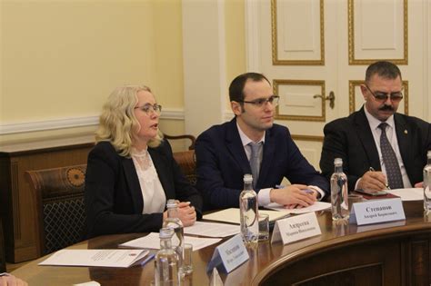 СПбГУТ представлен на стратегической сессии в Смольном - Федеральное ...