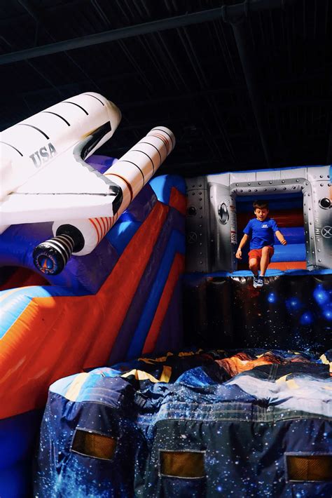 Trampoline Park Ronkonkoma, NY | Flight Adventure Park