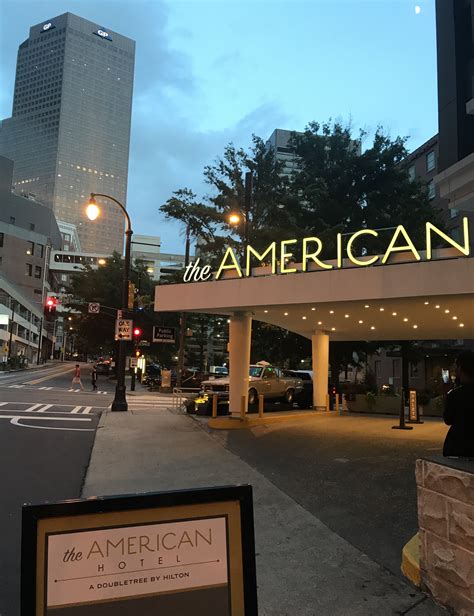 The American Hotel Atlanta Downtown (DoubleTree) Review - Points with a ...