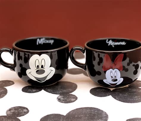 Set De Tazones Medianos MICKEY Y MINNIE MOUSE