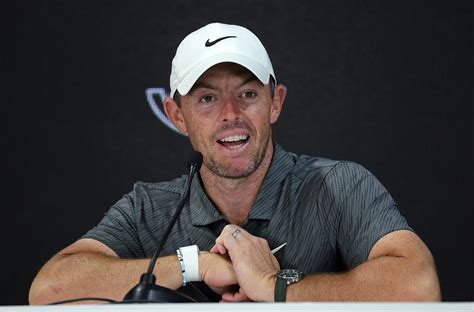 Rory Mcilroy Wins The Fedex Cup After Stunning Final Round And Pockets