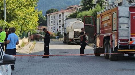 Sakarya da korku dolu dakikalar Oksijen yüklü tankerde sızıntı