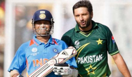 Shahid Afridi Used Sachin Tendulkar S Bat To Hit Ball Century