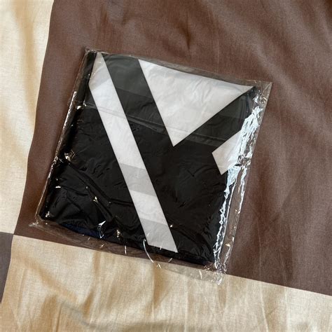 set   band logo wall flag  opened  depop