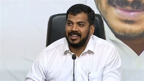 AP Minister Anil Kumar Yadav Strong Counter To Yenamala Ramakrishnudu