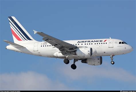 F GUGQ Air France Airbus A318 111 Photo By Ronald Vermeulen ID