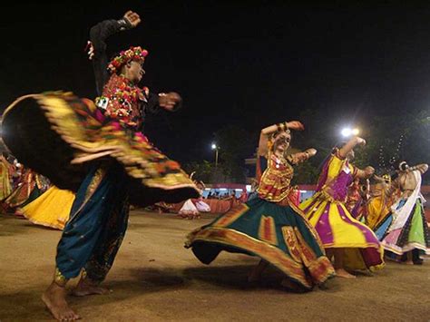 Top 5 Festivals In Gujarat You Must Experience At Least Once In Your