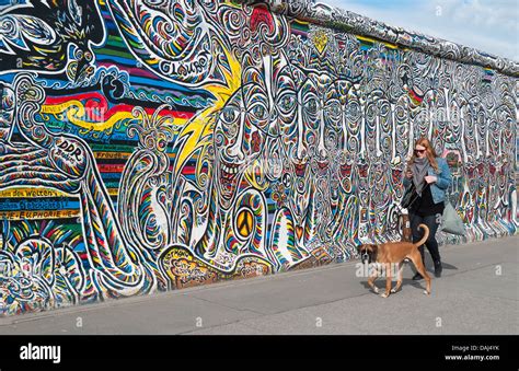 Berlin Wall Berlin Walk Hi Res Stock Photography And Images Alamy