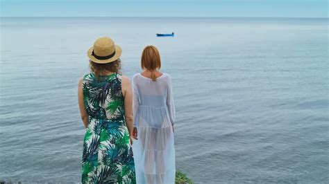 Nude video celebs Natalya Shvets sexy Kogda pozovët smert 2019