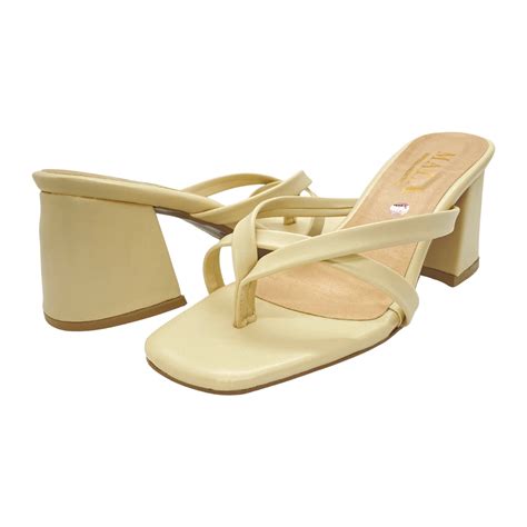 Remates Tacones Nude Mala