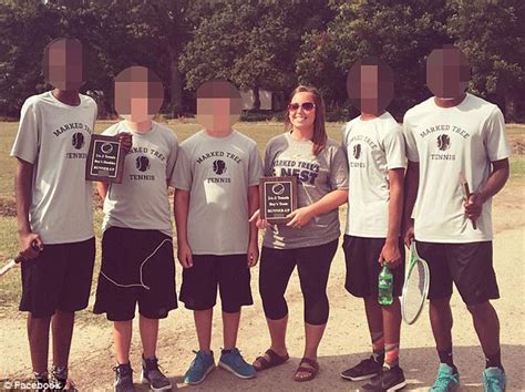 Maestra Confes Tener Sexo Con Alumnos Tras Mandarles Fotos Hot