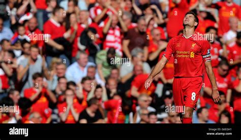 Liverpool S Steven Gerrard Rues A Missed Chance As Southampton S Arthur