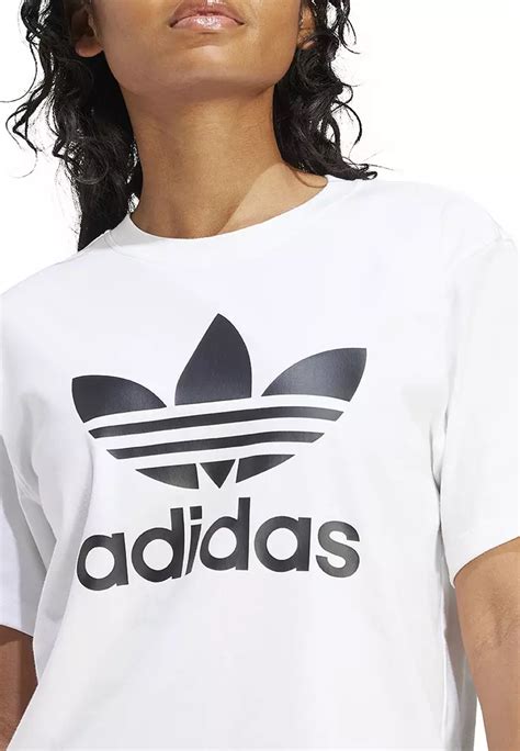 Jual Adidas Trefoil Regular T Shirt Original Zalora Indonesia