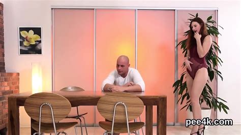 Exquisite Looker Gets Her Narrow Vagina Full Of Warm Piss And Splashes