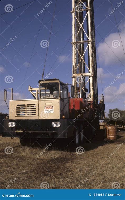 Workover Rig Stock Image 108854359