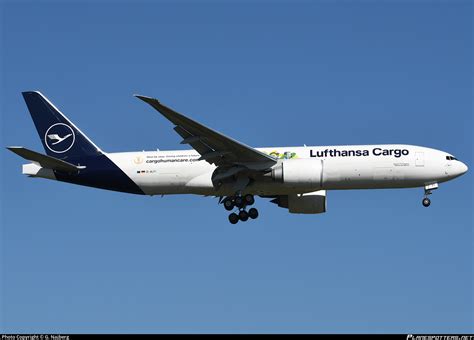 D Alfi Lufthansa Cargo Boeing F Photo By G Najberg Id