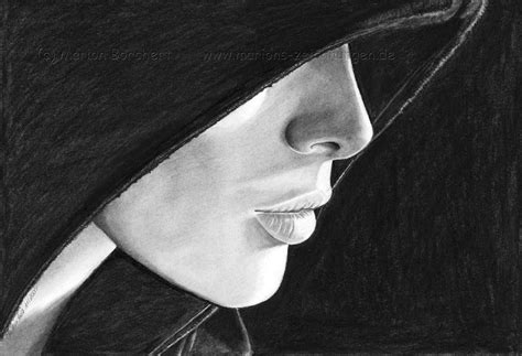Drawing In Pencil Simple At Qiana Flowers Blog