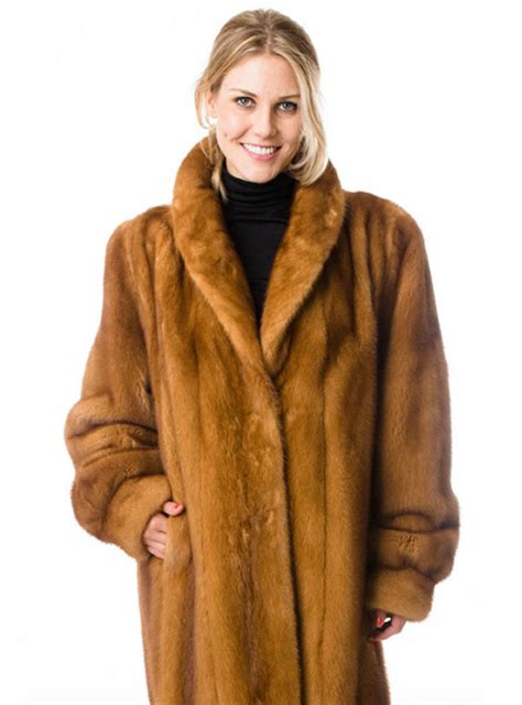 Nafa Or Saga Select Female Mink Fur Coat With Full Swing Henig Furs