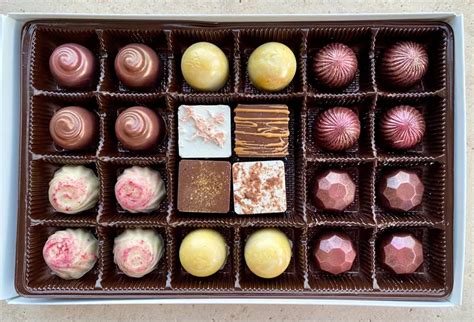 Super Stunning Luxe Orgasmic Jet Set Babe Handmade Chocolate Slaylebrity