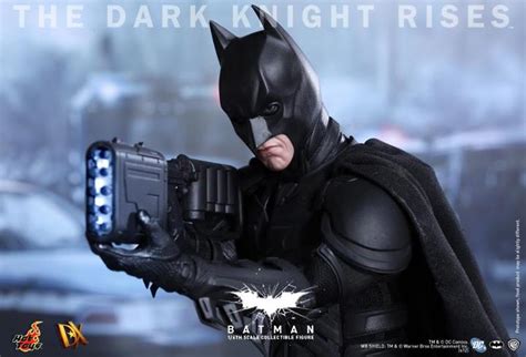 Hot Toys Reveals The Dark Knight Rises Batman The Batman Universe
