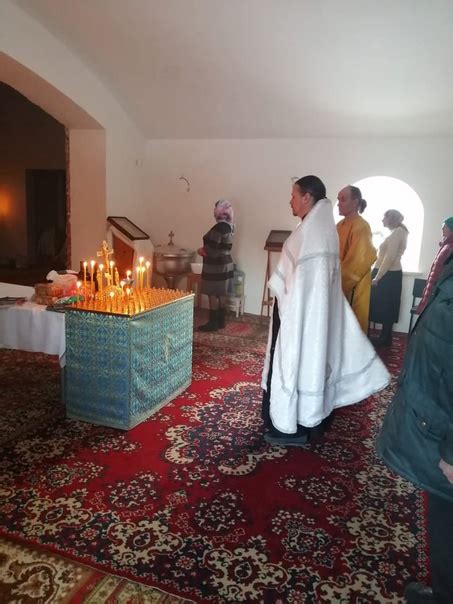 Парастас накануне Родительской субботы Параста́с (от греч. παράστᾰσις ...