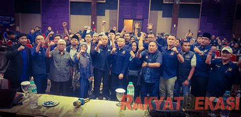 Bendera Dicopot Di Tengah Acara Partai NasDem Bakal Laporkan Bawaslu