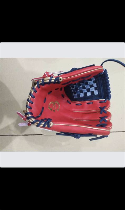 Custom Softball Outfielders Glove - Custom baseball and softball gloves