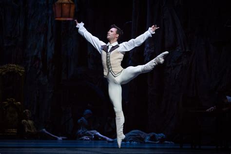 Alexander Campbell As Des Grieux In Manon The Royal Ballet © 2019 Roh