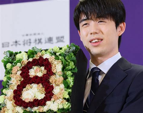 8冠達成 藤井聡太名人が名古屋凱旋記者会見 写真特集18 毎日新聞