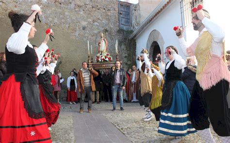 Santa Cruz De Moya Vuelve A Celebrar Sus Fiestas Patronales Tras El