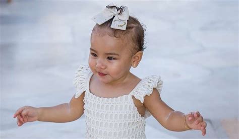 Filha De Neymar E Biancardi Desfila Look De Renda De R 596