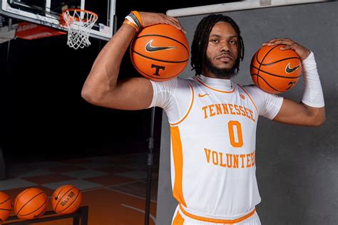 #10 Tennessee Vols Basketball travels to #17 North Carolina, Wednesday - Clarksville Online ...