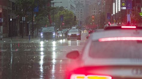 La Pluie Attendue Pose Un Risque Dinondations Au Qu Bec Radio Canada