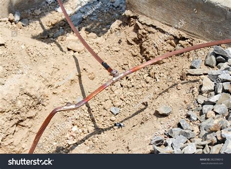 Welding Copper Ground Wire On Ground Stock Photo 282298010 | Shutterstock