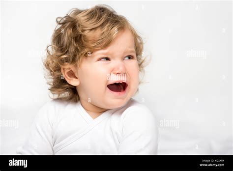crying toddler girl Stock Photo - Alamy