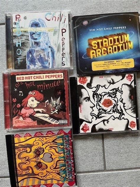 CD Sammlung Red Hot Chili Peppers Gebraucht in Uster für CHF 16 mit Lieferung auf Ricardo kaufen