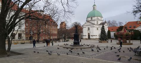 Stołeczne place Rynek Nowego Miasta w Warszawie