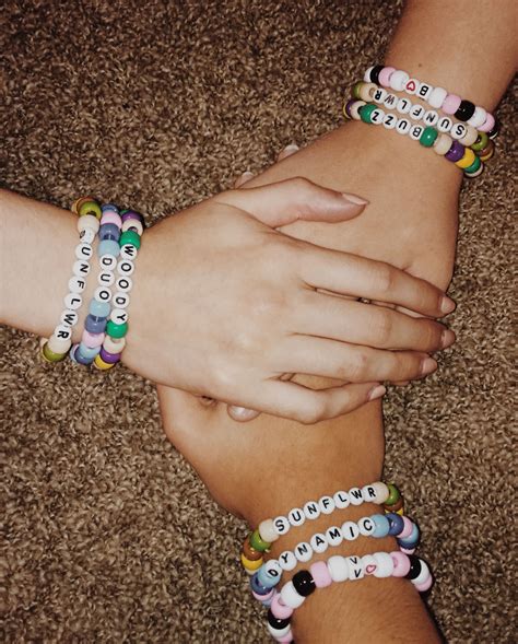 Pin By Katie On DIY Life Hacks Friendship Bracelets With Beads