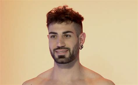Feast On This Collection Of Italian Hunks On Naked Attraction Italia Cocktails Cocktalk